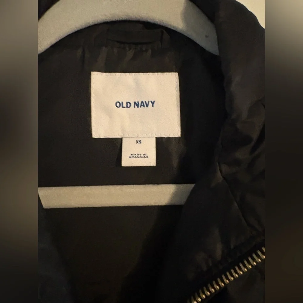 Old Navy Black Quilted Vest Size XS with Gold Accents